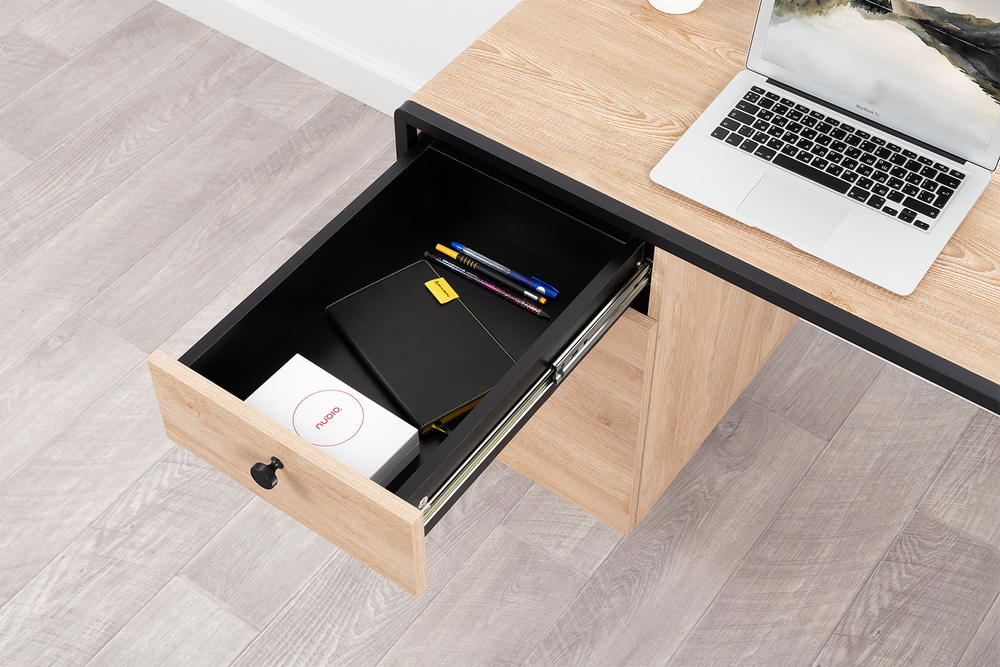 Стол письменный Брюс 12.157 Battle rock FSC Santiago, Ель карпатская, Черный