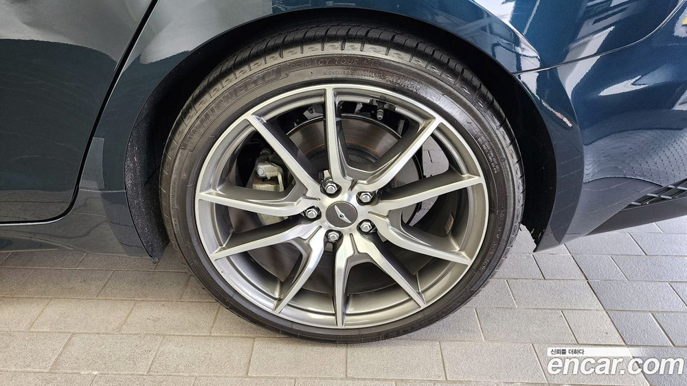 Genesis The New G70 Бензин 2.0T 2WD (05.2021)