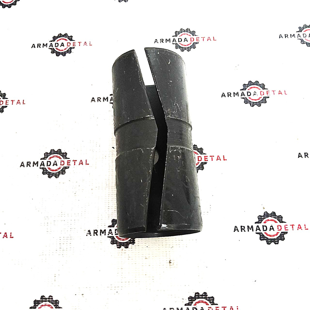 Втулка крепления переднего ковша к стреле | 1208/0023 | Россия