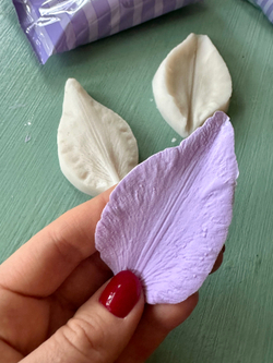 Молд силиконовый вайнер для лепки Лилии / Форма для лепки лепестков