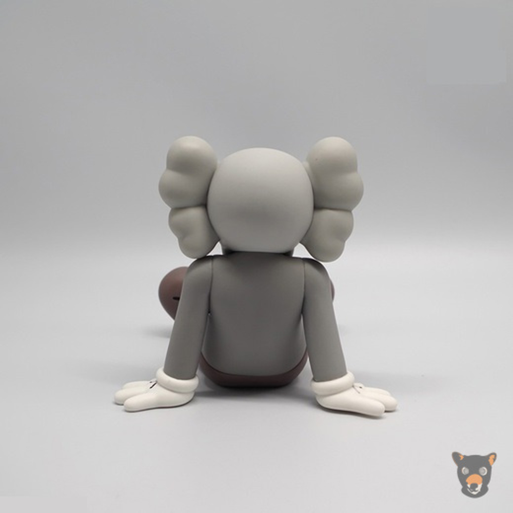 Игрушка "Kaws"