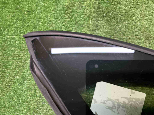 Форточка двери передняя левая VW Tiguan 2 (16-нв)