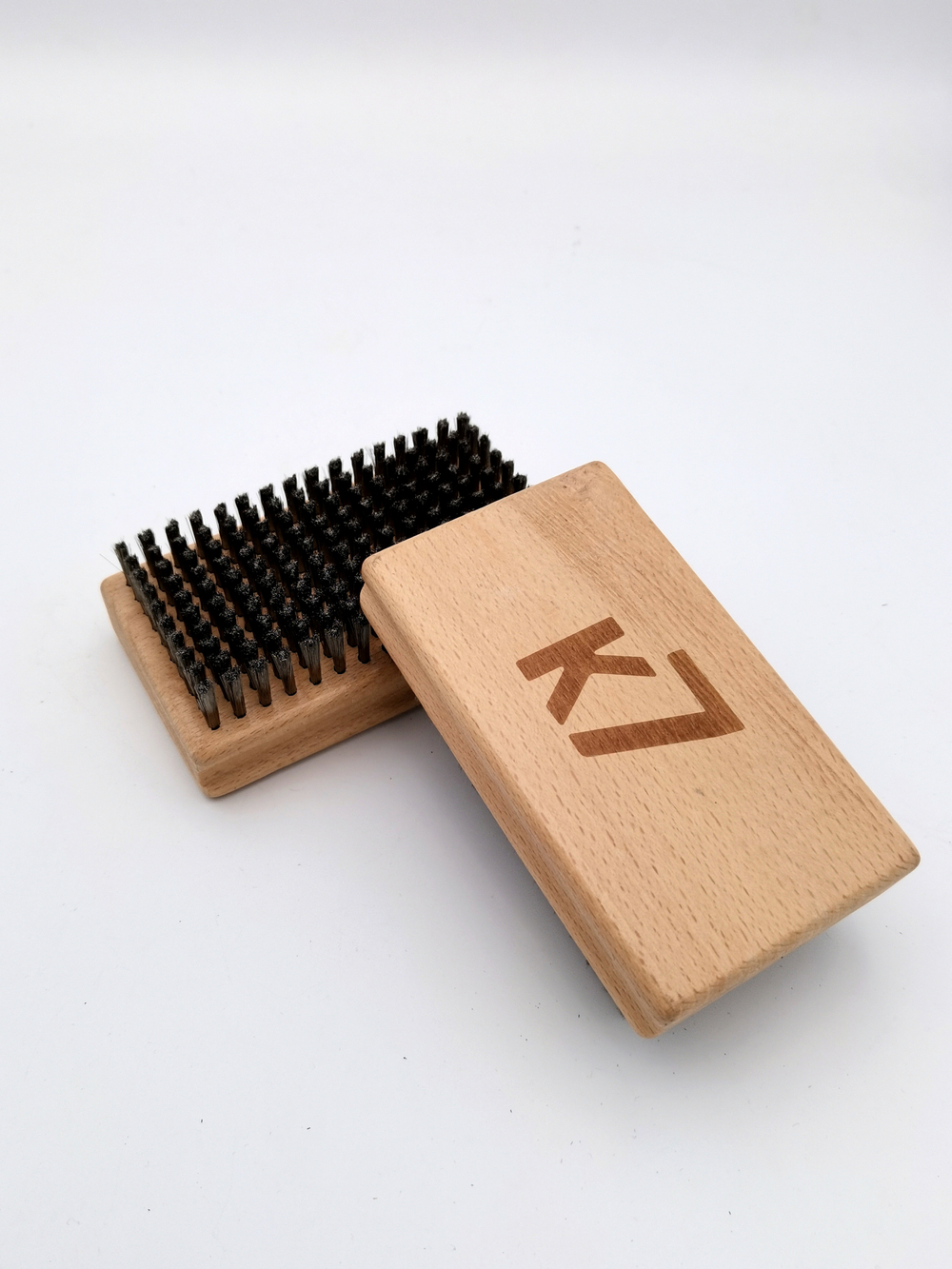 Щетка для лыж стальная