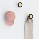 Вешалки-крючки hub черные/дерево