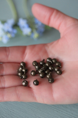 Бубенцы 6 мм (набор 25 штук)