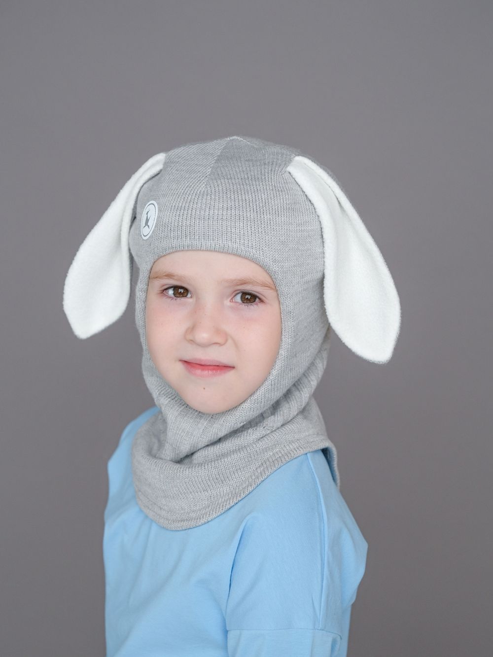 Шлем весенний/осенний вязаный (Жемчужно-серый) БАННИ