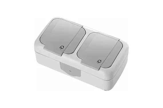 Розетка VIKO Palmiye с заземлением с крышкой двойная накладная IP54 серая 04437
