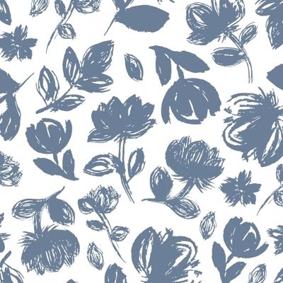 Синие цветы на белом фоне