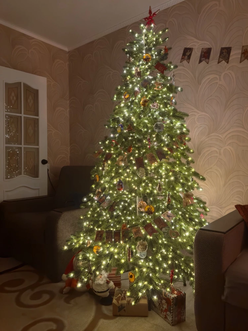 Искусственная новогодняя елка Царь Елка Афродита, литая, 210 см