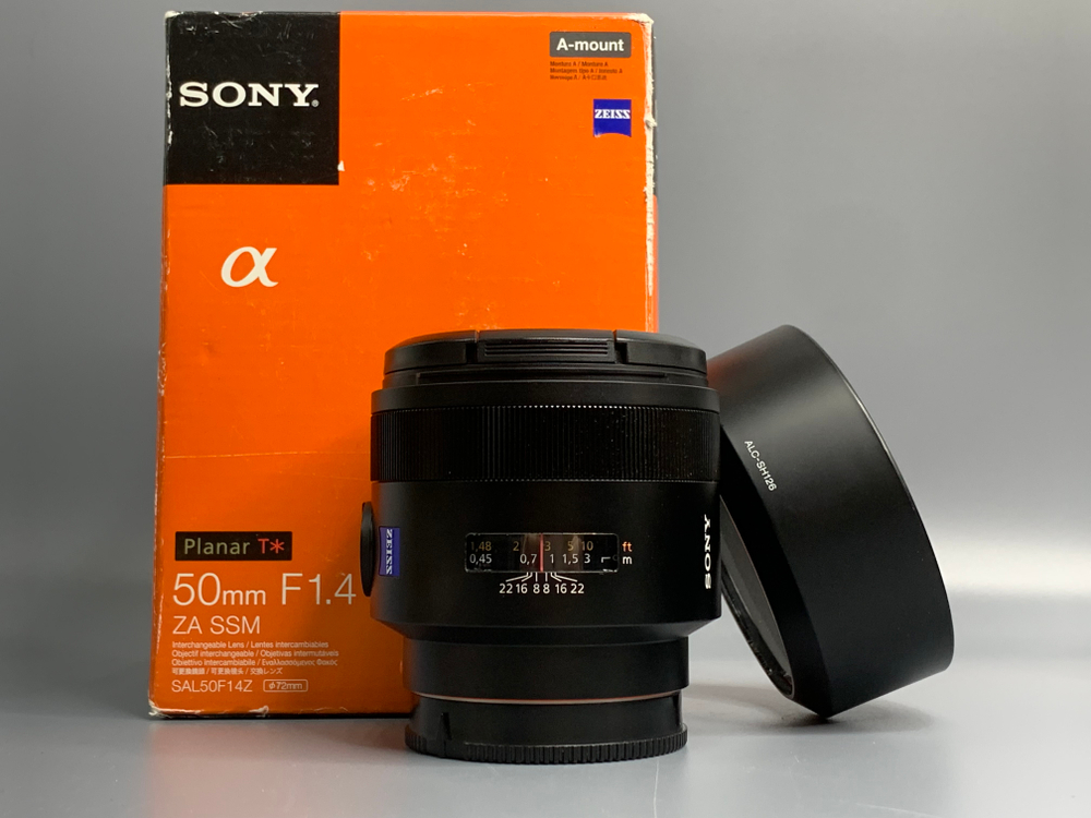 Sony Planar 50mm 1.4 ZA SSM T* Carl Zeiss SAL50F14Z Sony A