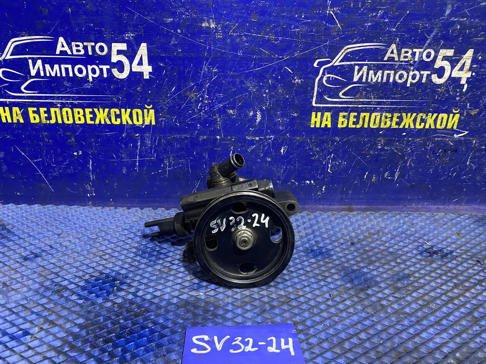 Насос ГУР TOYOTA CAMRY 1993