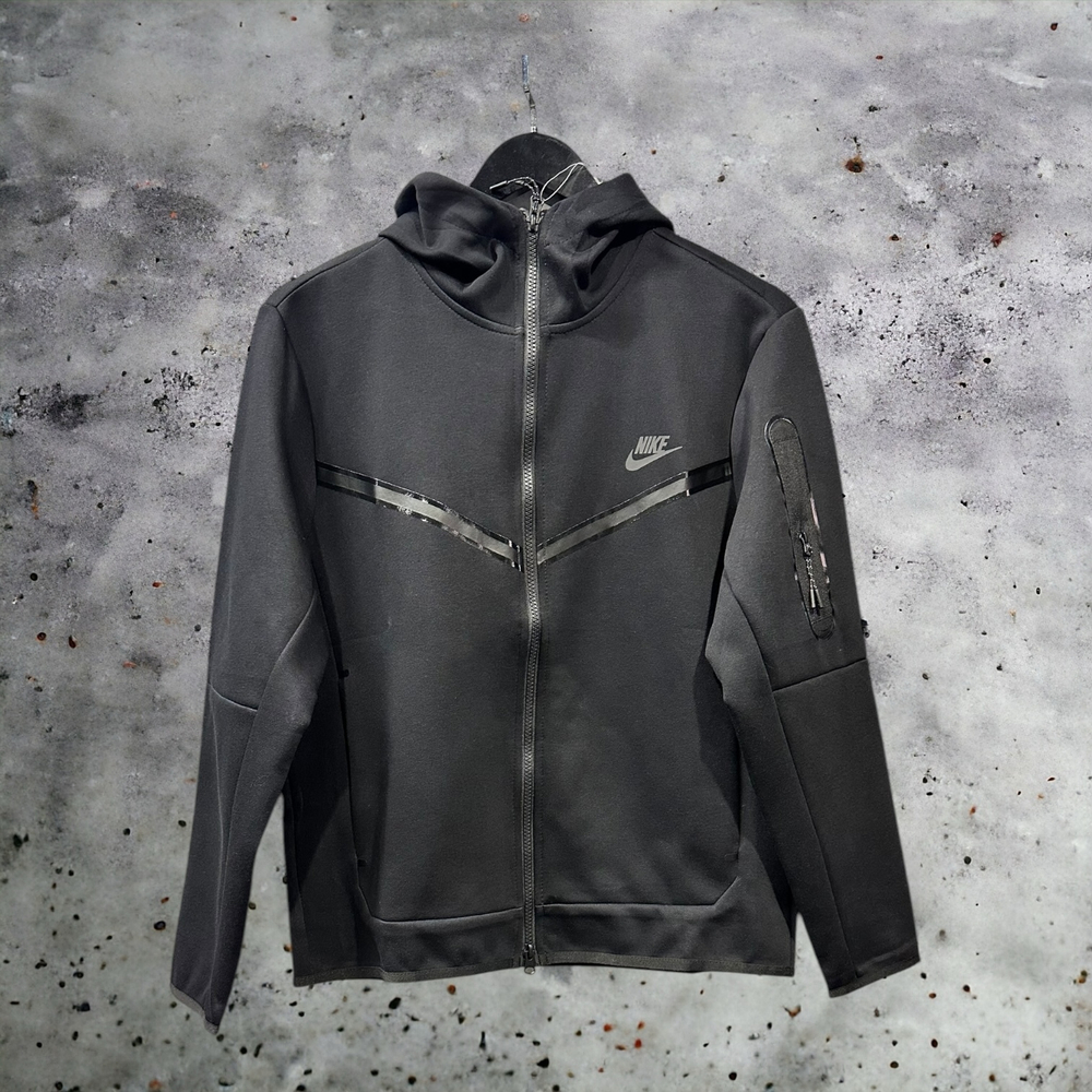 Худи Nike Tech Fleece #1 • Черный