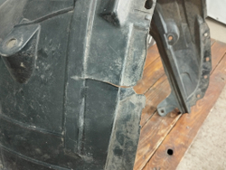 Подкрылок передний левый Nissan X-Trail 3 (T32) 13-нв Б/У Оригинал 638434CB0A