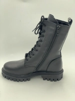 Ботинки с высоким берцем из натуральной кожи