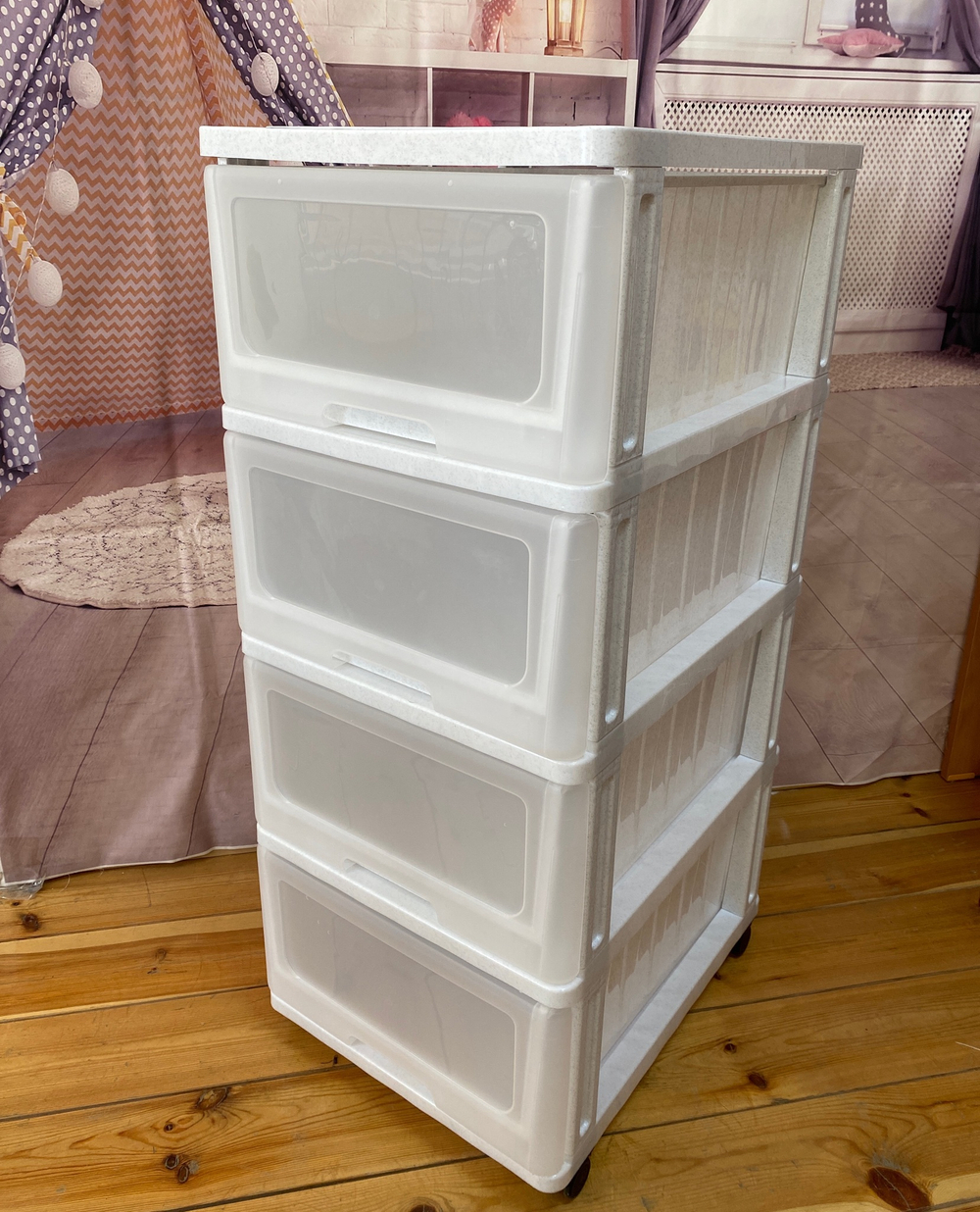 Комод 4-х СЕКЦИОННЫЙ (500*400*985 мм) КЛИЕР БЕЛЫЙ МРАМОРНЫЙ НА КОЛЕСАХ арт. 04024