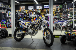 Мотоцикл GR7 F250A Enduro LITE 4T 21/18 (стоп-сигнал спидометр) (2018 г.)