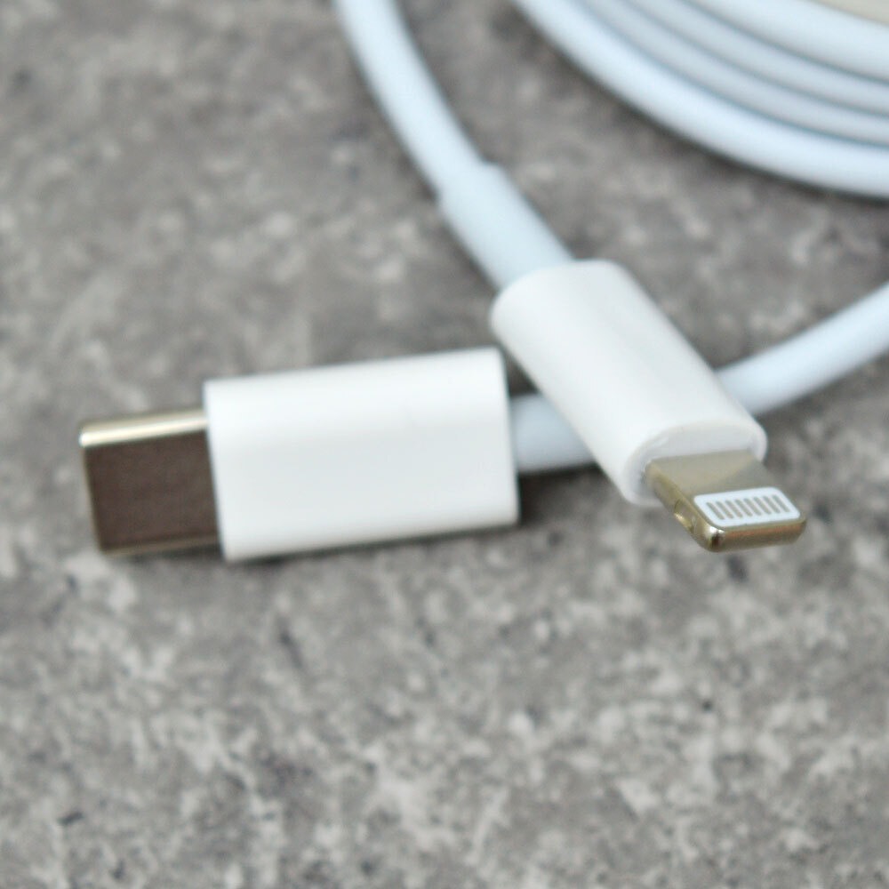 Кабель для мобильных устройств Energy ET-34 USB-С/Lightning (для продукции Apple), 1м, 20Вт, белый