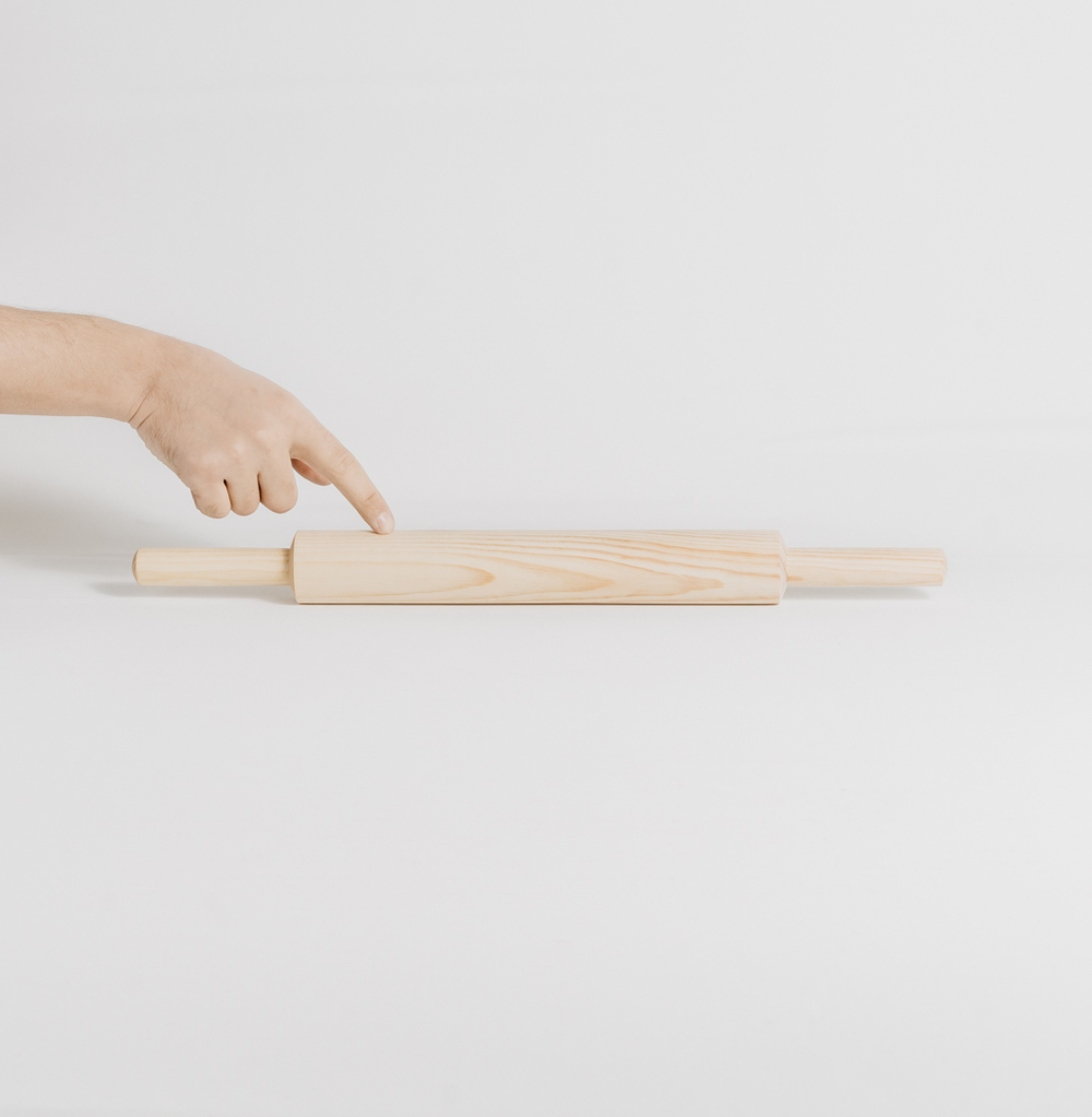 Деревянная скалка для раскатывания теста из сибирского кедра 45х4,5 см. RP6