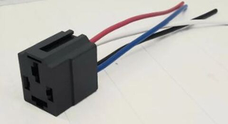 Разъем 4-х контактного силового реле 70А  (2станд+2больш) SQ5645 (3747)