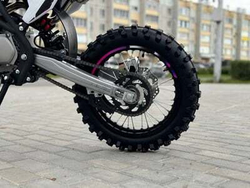 Мотоцикл JHL Z140E Pro