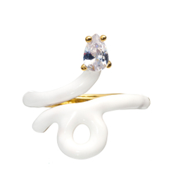 Кольцо-белая эмаль, крупный камень