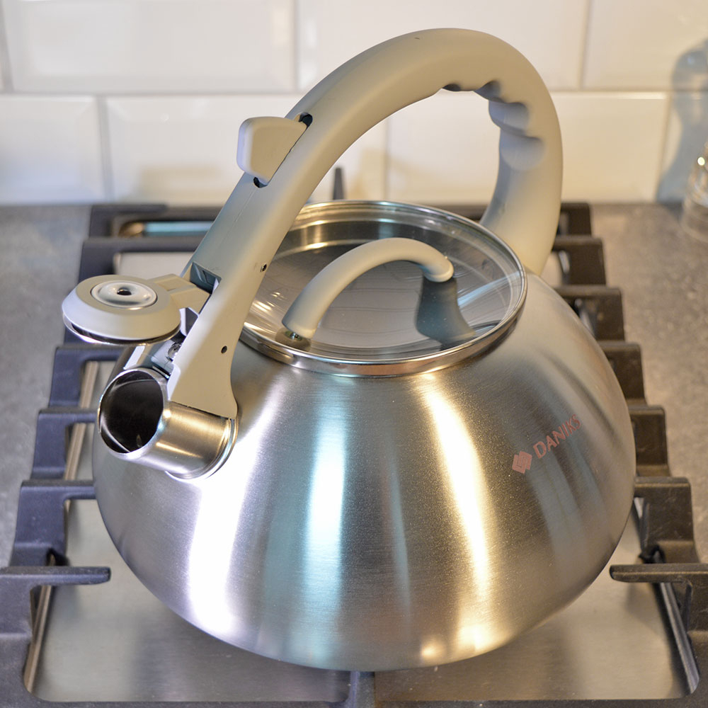 Чайник 3л нерж со свистком, матовый, логотип меняет цвет, ручка с силиконовым покрытием, "Daniks" DS