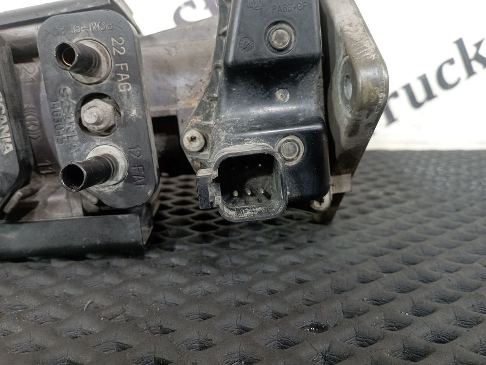 Кран тормозной главный