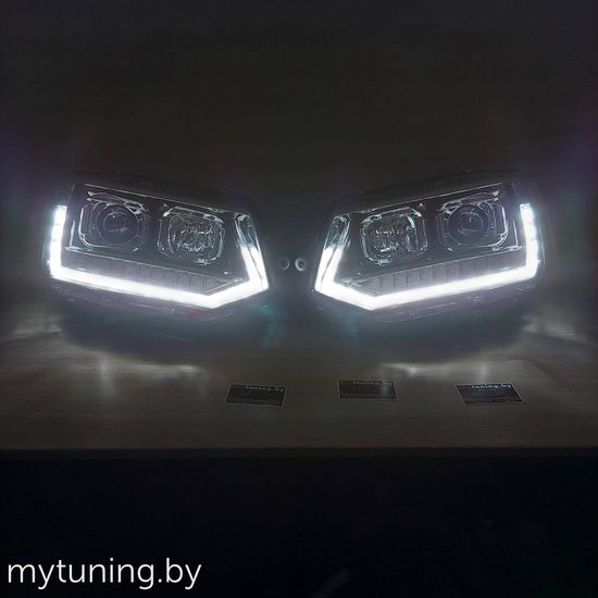 Передние фары Tru DRL для Volkswagen T5 (10-15) динамические хромированные