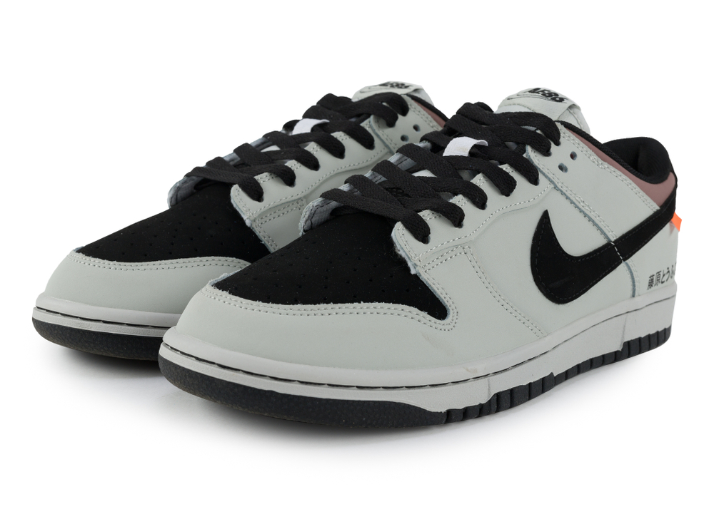 Nike Dunk " Toyota"