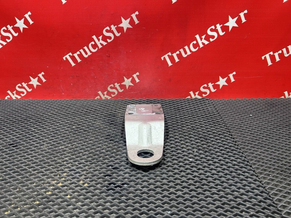 Кронштейн двигателя 2024г.