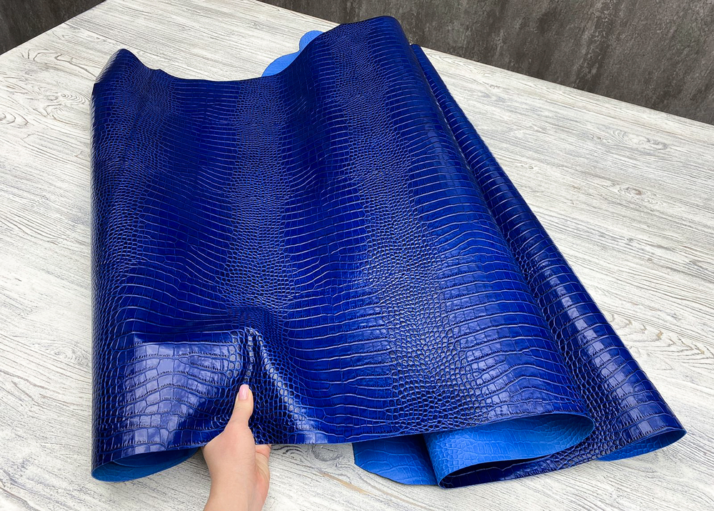 Crocco Bagon Blue (0,8-1,0 мм), цв. Синий, натуральная кожа