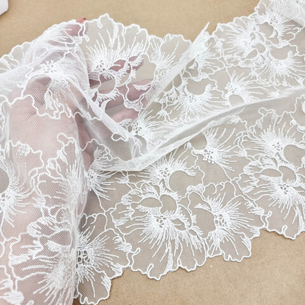 Вышивка на сетке ШАМПАНЬ КРУПНЫЕ ЛИСТЬЯ, 23см