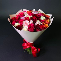 Flower bouquet of 51 Kenyan roses mix