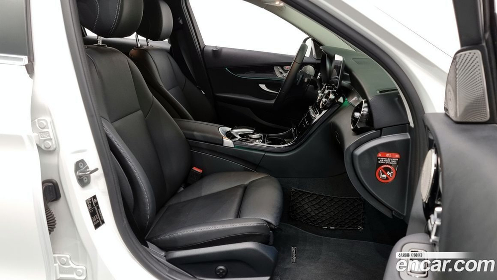 Mercedes-Benz C-Class W205 C200 (11.2019)