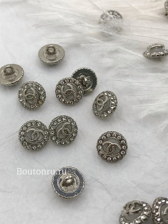 Пуг Шан. серебряные стразы (11,5 мм)