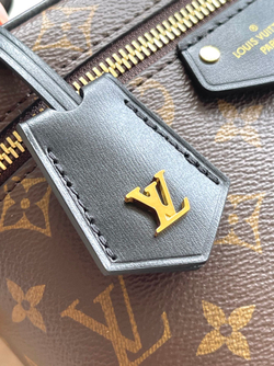 Louis Vuitton Vanity PM