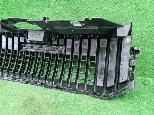 Решетка радиатора JAECOO J7 (2023-н.в.)