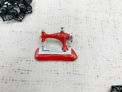 Брошь, р. 4х3 см