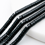 Халцедон тонированный черный бусины, размер около 4*2 мм, цена за 37-38 шт (1/4 нити)