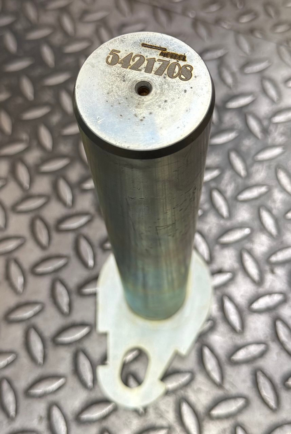 Палец 5421708 MST542/544(Турция)