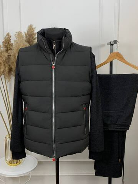 Безрукавка Kiton