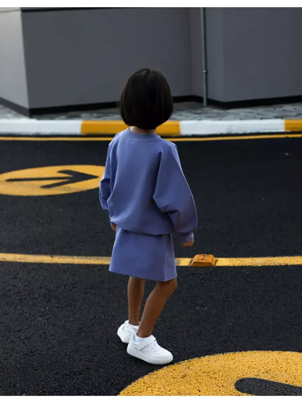 Костюм для девочек, толстовка и юбка