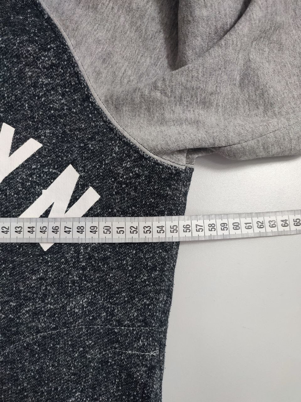 Джемпер House Proud на флисе 44 размер