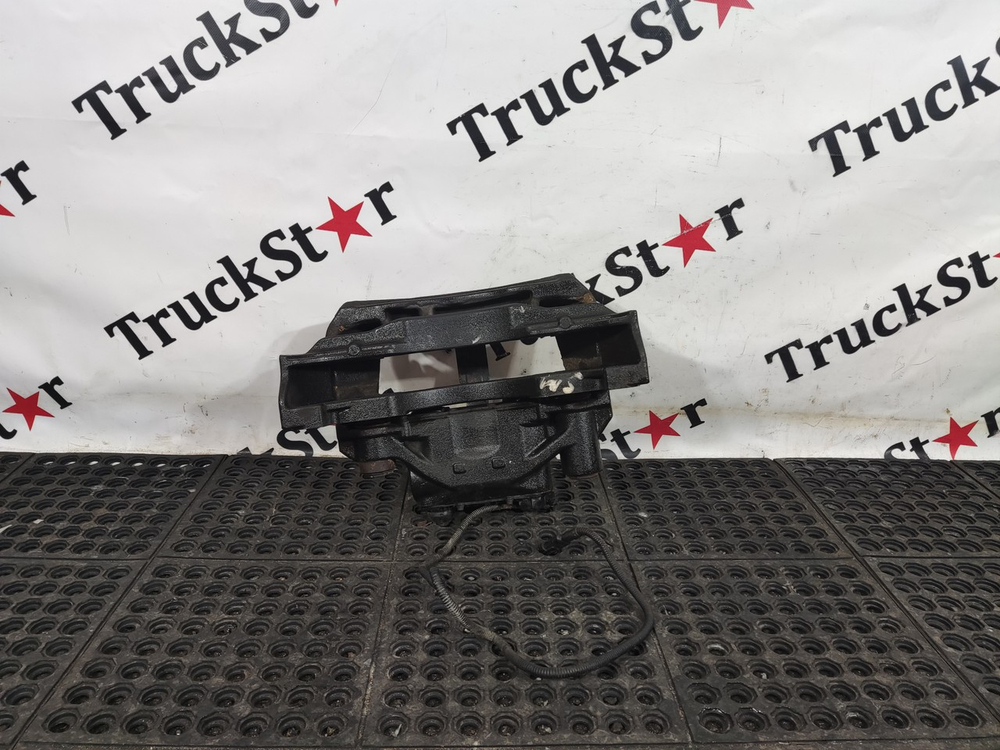 Суппорт передний левый 2023г.