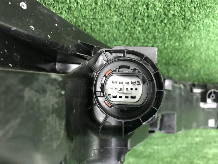 ДХО центральный Lixiang L6 (2024-н.в.) LED