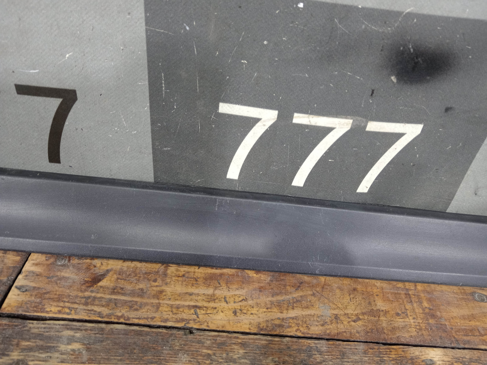 Накладка двери передней правой Nissan X-Trail 3 (T32) 13-23 Б/У Оригинал 808764CM1A