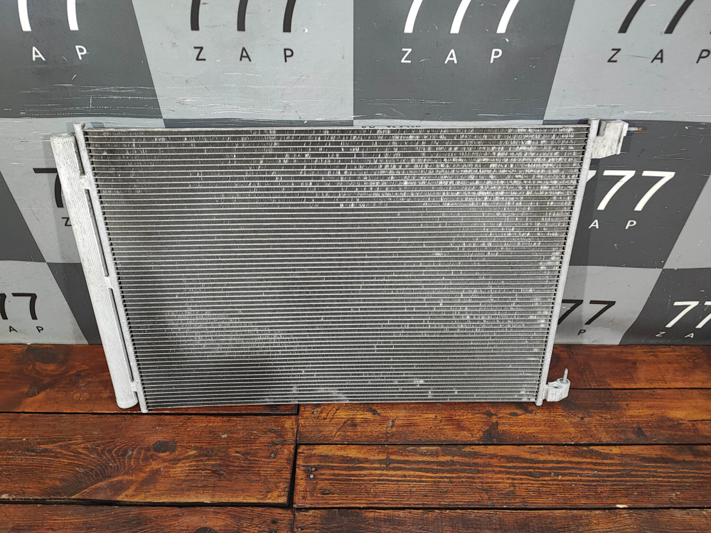 Радиатор кондиционера Mercedes E W213, C W205 БУ Оригинал A0995000454