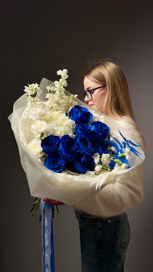 Букет "Бело-синий"