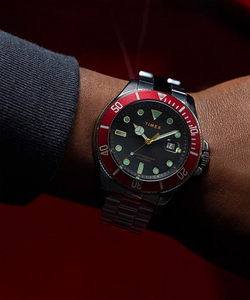 TW2V27400
