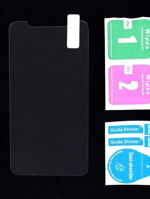 Защитное стекло 2.5D LuazON для iPhone 12/12 Pro, полный клей, 0.26 мм, 9Н